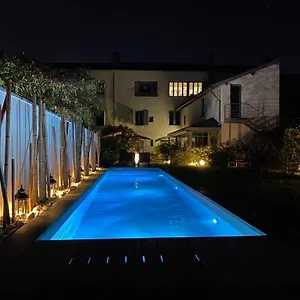 Gasthuis De La Au Jardin, Belleville-en-Beaujolais