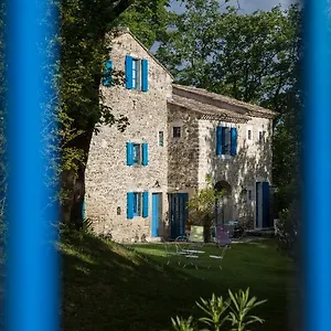 Bed & Breakfast Le Parfum Bleu, Chantemerle-lès-Grignan
